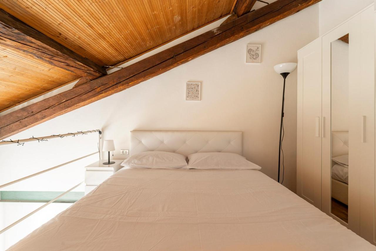 Апартаменты Loft Navigli Porta Genova Милан Экстерьер фото